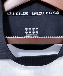 Maglia 21/22 Spezia Home 2024/25 Versione Tifoso - vista 5