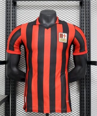 Maglia AC Milan Home 2024/25 Versione Giocatore vista frontale completa
