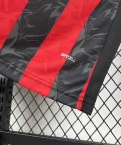 Maglia AC Milan Home Manica Lunga 2025/26 Versione Tifoso vista laterale