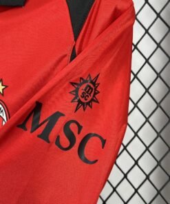 Maglia AC Milan Home Manica Lunga 2026/27 Versione Tifoso vista laterale