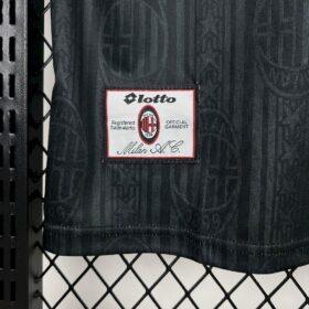 Camiseta Milan Negra 1997/98 — Foto 4