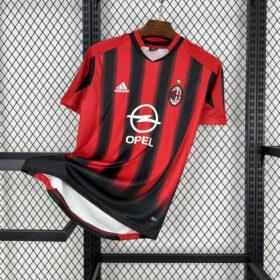Camiseta Milan Retro 2004/05 — Vista frontal