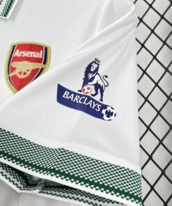 Maglia Arsenal Home 2025/26 Versione Tifoso vista laterale