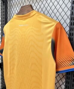 Maglia Atalanta Third 2025/26 Versione Tifoso dettaglio stemma ricamato