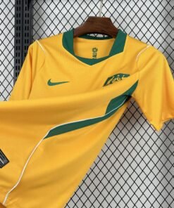 Maglia Australia Home 2024/25 Versione Tifoso dettaglio stemma ricamato