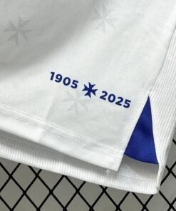 Maglia auxerre Home 2025/26 Versione Tifoso dettaglio stemma ricamato