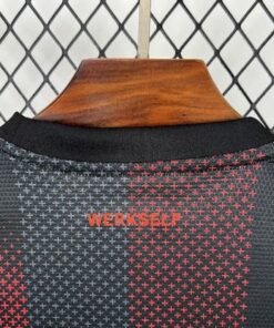 Maglia Bayer Leverkusen Home 2025/26 Versione Tifoso vista posteriore