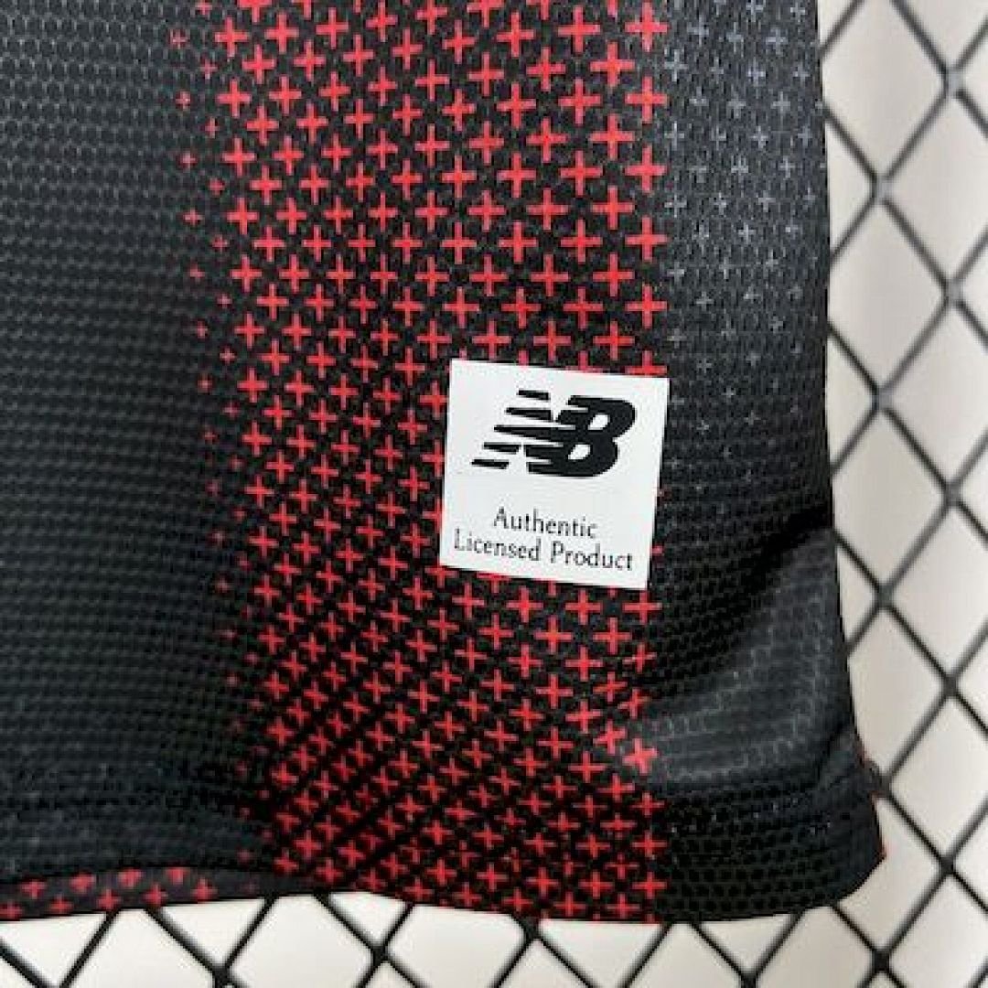 Maglia Bayer Leverkusen Home 2025/26 Versione Tifoso tessuto traspirante