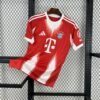 Maglia Bayern Monaco Home 2025/26 Versione Tifoso vista frontale completa