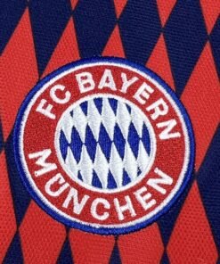Maglia Bayern Monaco Home 2025/26 Versione Tifoso vista laterale