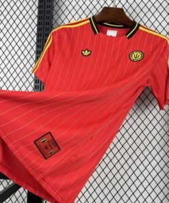 Maglia Belgium Home 2024/25 Versione Tifoso dettaglio stemma ricamato