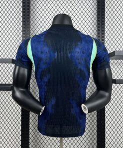 Maglia Brazil Away 2024/25 Versione Giocatore dettaglio stemma ricamato