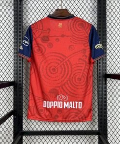 Maglia Cagliari Calcio Home 2024/25 Versione Tifoso vista laterale