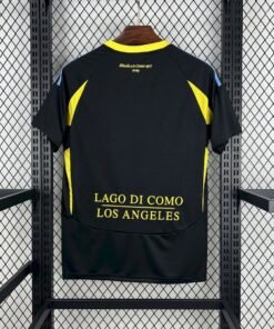 Maglia Como 1907 Away 2024/25 Versione Tifoso dettaglio stemma ricamato