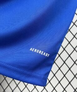 Maglia Curaçao Home 2024/25 Versione Tifoso dettaglio stemma ricamato