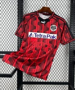 Maglia eintracht francoforte retro - Maglia Eintracht Francoforte Home 1995/96 Retro vista frontale completa