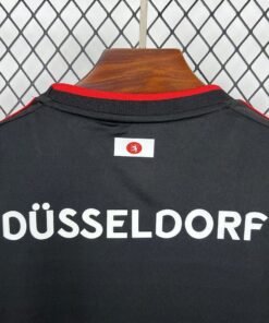 Maglia Fortuna Düsseldorf Home 2024/25 Versione Tifoso vista posteriore