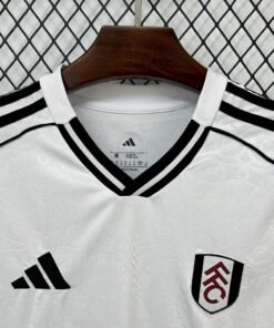 Maglia Fulham Home 2025/26 Versione Tifoso vista laterale