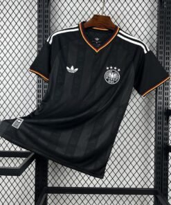 Maglia Germany Home 2024/25 Versione Tifoso vista frontale completa
