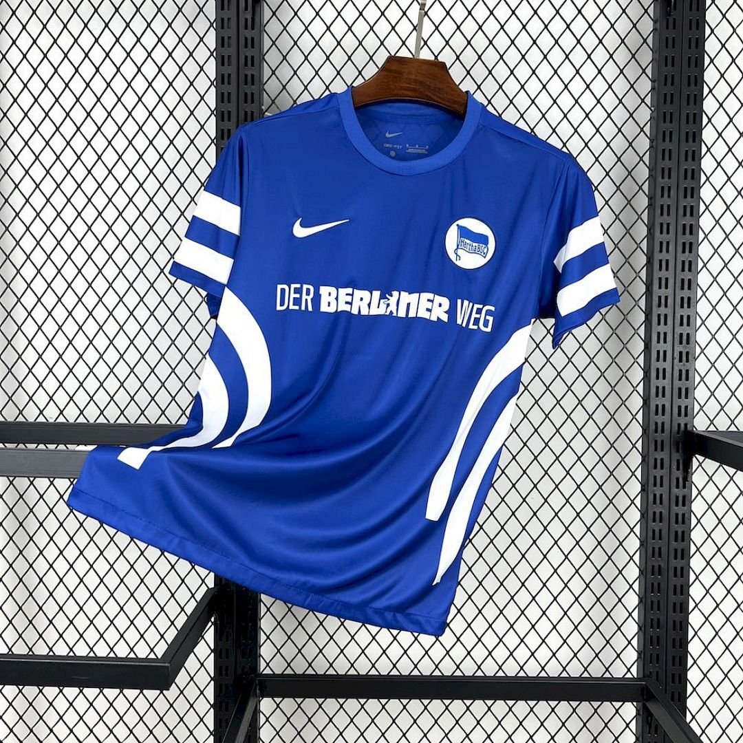 Maglia Hertha BSC Home 2024/25 Versione Tifoso vista frontale completa