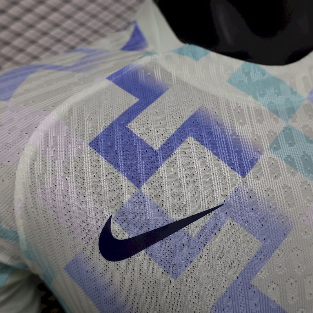 Maglia Inter Away 2025/26 Versione Giocatore vista laterale