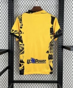 Maglia Inter Third 2024/25 Versione Tifoso dettaglio stemma ricamato