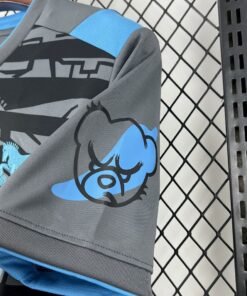 Maglia Ipswich Town FC Third 2025/26 Versione Tifoso vista laterale