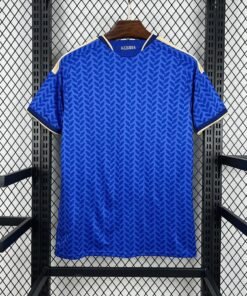 Maglia Italy Home 2024/25 Versione Tifoso dettaglio stemma ricamato