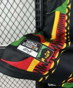 Maglia Jamaica x Bob Home 2024/25 Versione Tifoso vista laterale