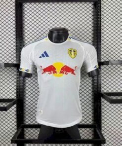 Maglia Leeds United Home 2025/26 Versione Giocatore vista frontale completa