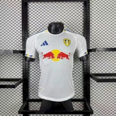 Maglia Leeds United Home 2025/26 Versione Giocatore vista frontale completa