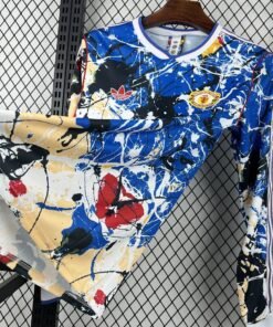 Maglia Manchester United Home Manica Lunga 2025/26 Versione Tifoso vista laterale