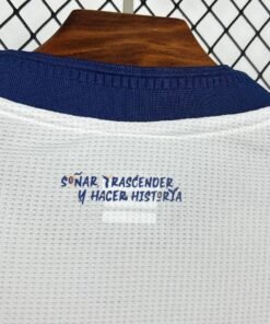 Maglia Nazionale Third 2024/25 Versione Tifoso dettaglio stemma ricamato