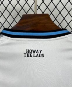 Maglia Newcastle United Home Manica Lunga 2025/26 Versione Tifoso vista posteriore