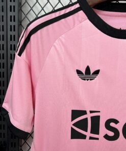 Maglia Newcastle United Keeper 2025/26 Versione Tifoso tessuto traspirante