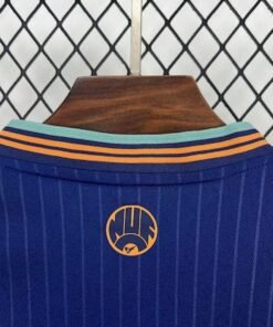 Maglia Newcastle United Third 2025/26 Versione Tifoso vista posteriore