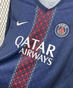 Maglia Paris Saint-Germain Home Manica Lunga 2025/26 Versione Tifoso vista laterale