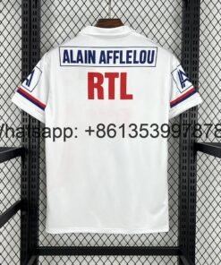Maglia paris saint-germain retro - Maglia Paris Saint-Germain Away 1991/92 Retro dettaglio stemma ricamato