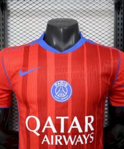 Maglia Paris Saint-Germain Third 2025/26 Versione Giocatore dettaglio stemma ricamato