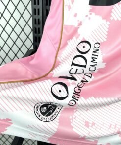 Maglia Real Oviedo Home 2025/26 Versione Tifoso vista laterale