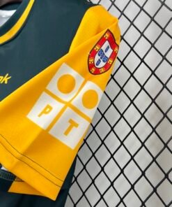 Maglia sporting cp retro - Maglia Sporting CP Away 2002/03 Retro tessuto traspirante