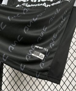 Maglia US Cremonese Third 2025/26 Versione Tifoso dettaglio stemma ricamato