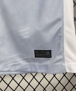 Maglia Wolfsburg Away 2025/26 Versione Tifoso vista laterale