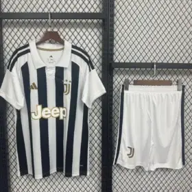 Completo Juventus Home 2026/27 – fronte