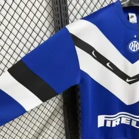 Felpa Inter Retro Blu e Bianca 2026/27 – colletto 2