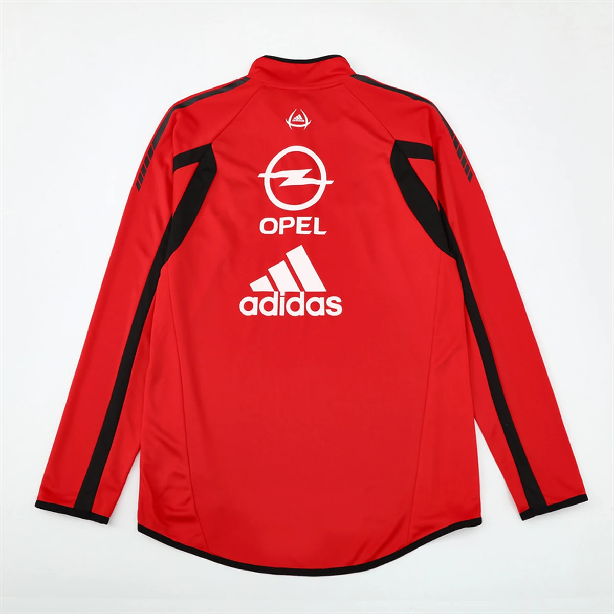 Felpa Milan 2005/06 Rossa Mezza Zip Retro - dettaglio dello stemma
