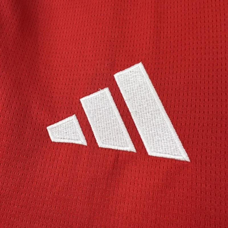 Dettaglio tessuto Arsenal 2026/27 TIFOSO STORE