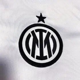 Seconda Maglia Inter 2021/22 — Dettaglio prodotto