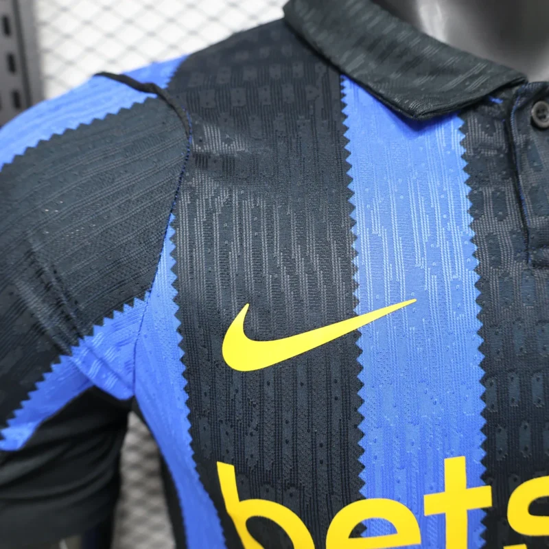 Dettaglio Inter 2026/27 versione Giocatore TIFOSO STORE