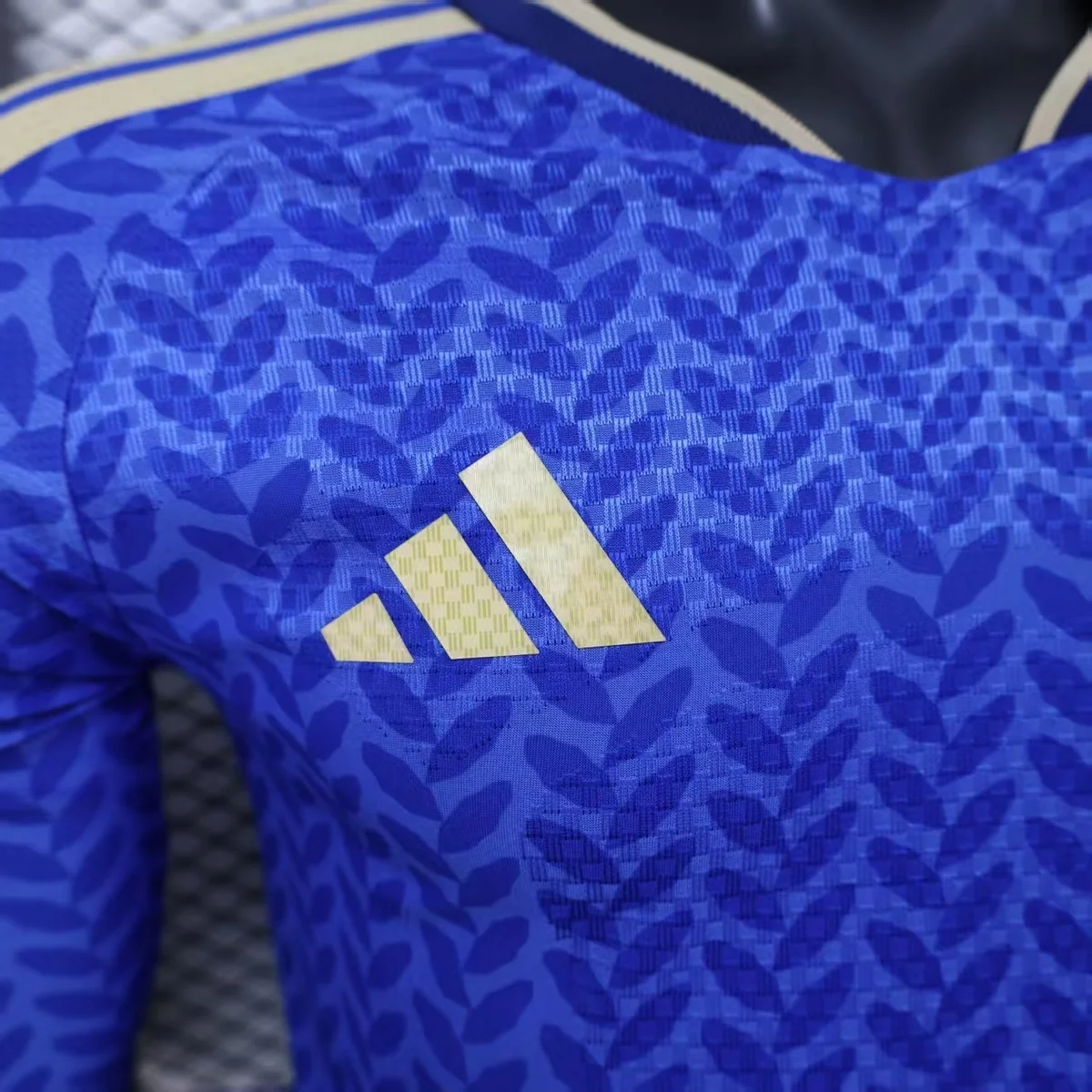 Prima Maglia Italia Mondiale 2026 Manica Lunga – Giocatore – dettaglio reale del prodotto 2, foto del fornitore